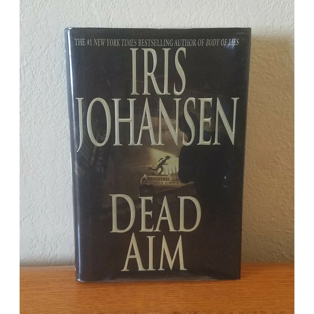 Dead Aim by Iris Johansen (Bantam Books 2003)
